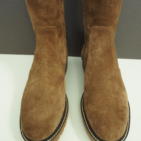 Tory Burch Suede Lug Sole Boots Size 9.5 - Picture 4 of 10